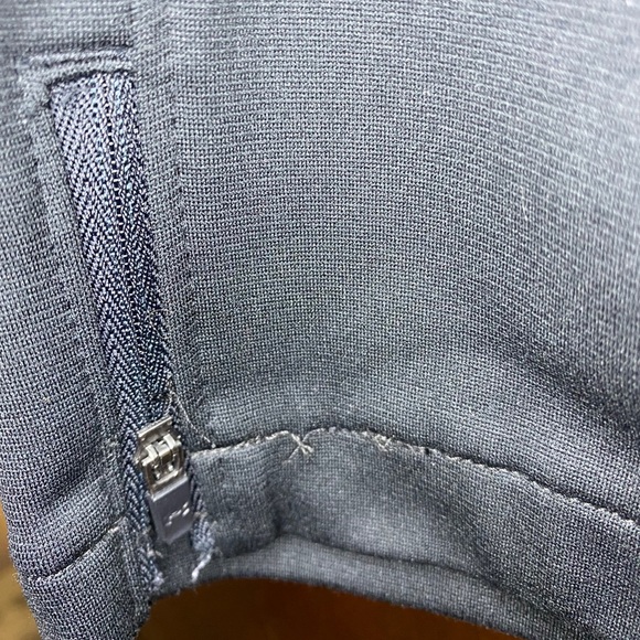 Women’s Black Under Armour Sweatpants - Picture 2 of 5
